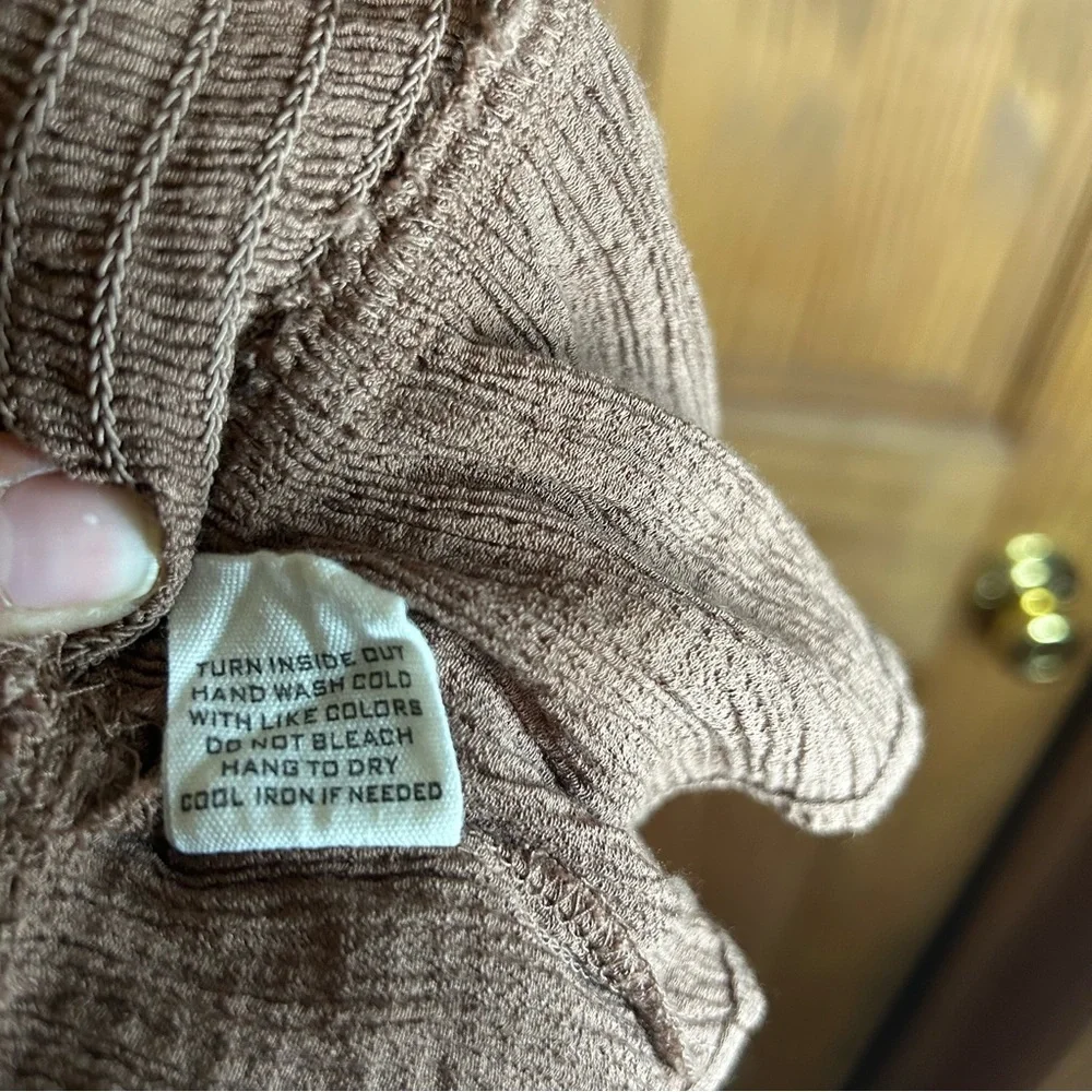 Mine Brown Smocked Peplum Blouse with Puff Sleeves - Picture 5 of 5